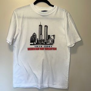Twin tower Tee